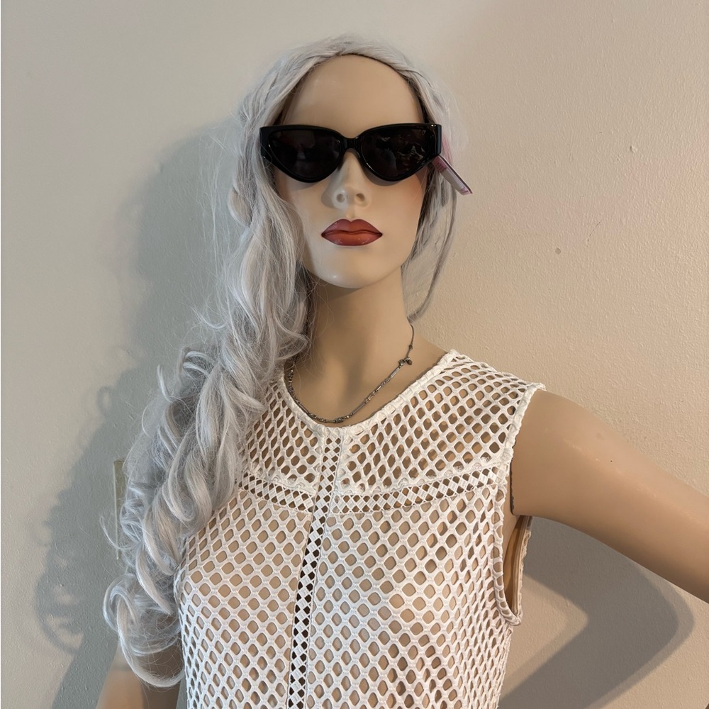 NWT Betsey Johnson Modern Rectangular Sunglasses